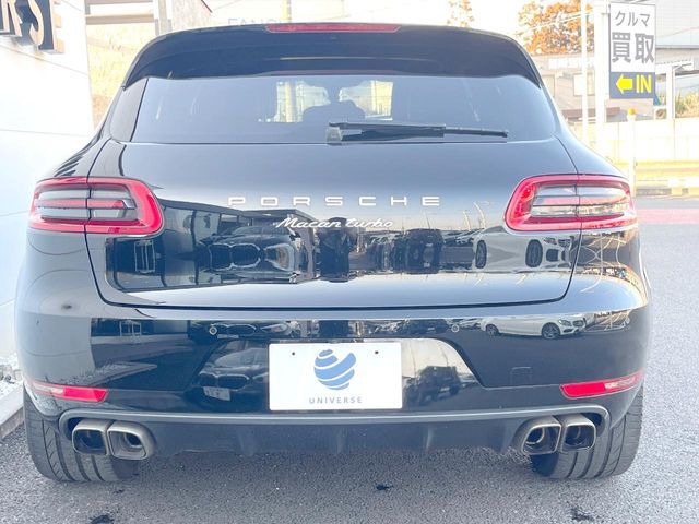 PORSCHE MACAN 2015 Image 31