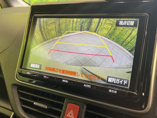 TOYOTA VOXY 2018 Image 31