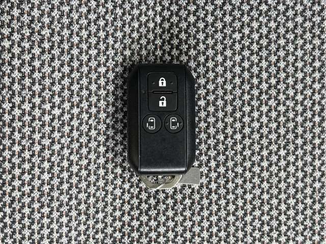 SUZUKI WAGON R SMILE 2022 Image 31