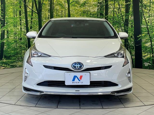 TOYOTA PRIUS 2017 Image 31
