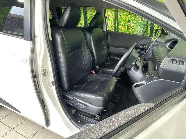 TOYOTA SIENTA HYBRID 2021 Image 31