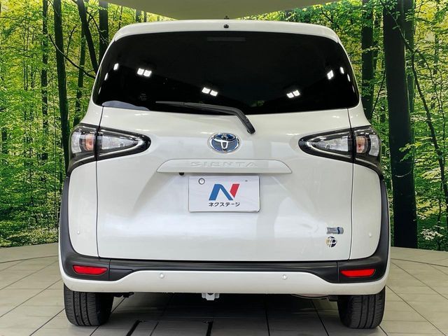 TOYOTA SIENTA HYBRID 2021 Image 31
