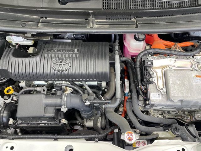 TOYOTA SIENTA HYBRID 2021 Image 31