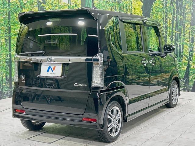 HONDA N BOX CUSTOM 2016 Image 31