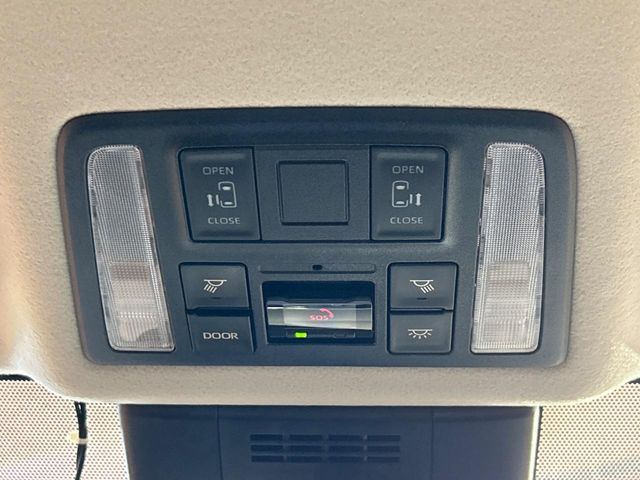 TOYOTA NOAH HYBRID 2023 Image 31