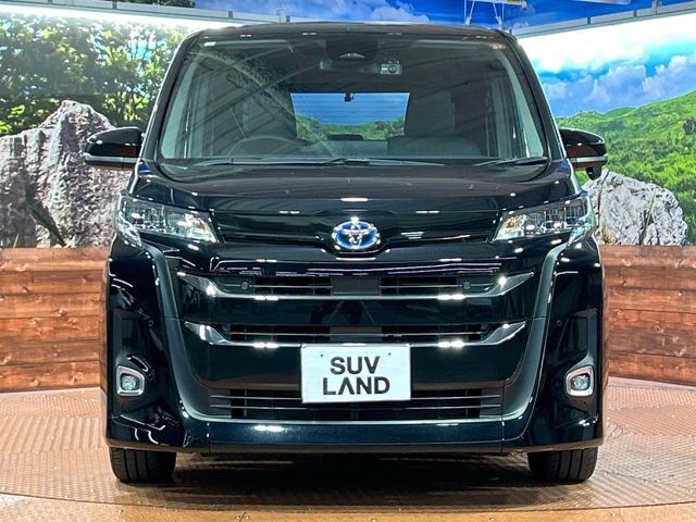 TOYOTA NOAH HYBRID 2023 Image 31