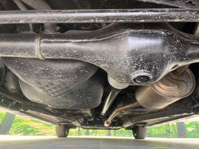 DAIHATSU TANTO CUSTOM 4WD 2019 Image 31