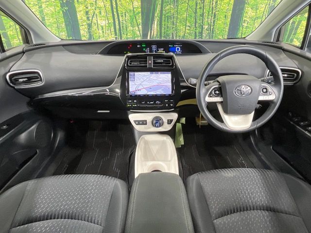 TOYOTA PRIUS 2016 Image 31