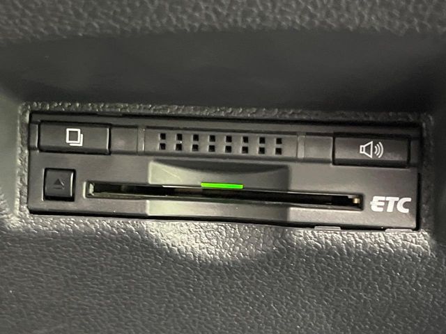 TOYOTA PRIUS 2016 Image 31