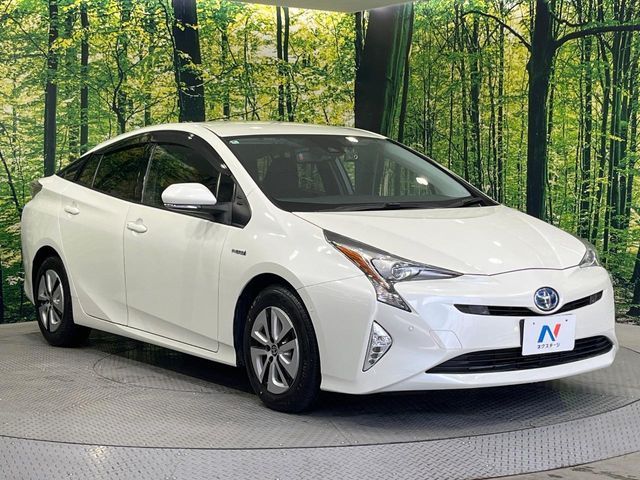 TOYOTA PRIUS 2016 Image 31