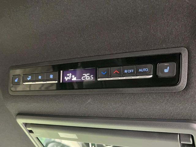 TOYOTA NOAH HYBRID 2023 Image 31