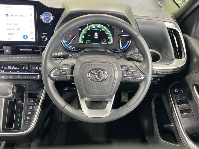 TOYOTA NOAH HYBRID 2023 Image 31