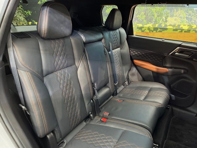 MITSUBISHI OUTLANDER PHEV 2022 Image 31