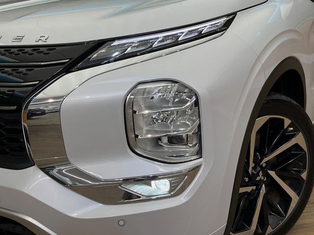 MITSUBISHI OUTLANDER PHEV 2022 Image 31