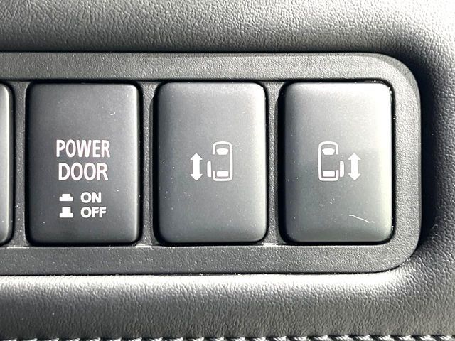 MITSUBISHI DELICA D:5 4WD 2024 Image 31