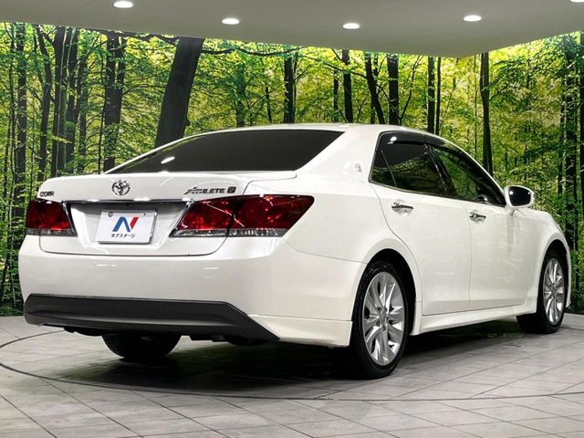 TOYOTA CROWN SEDAN 4WD 2015 Image 31