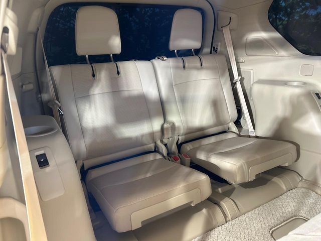 TOYOTA LANDCRUISER PRADO 2023 Image 31