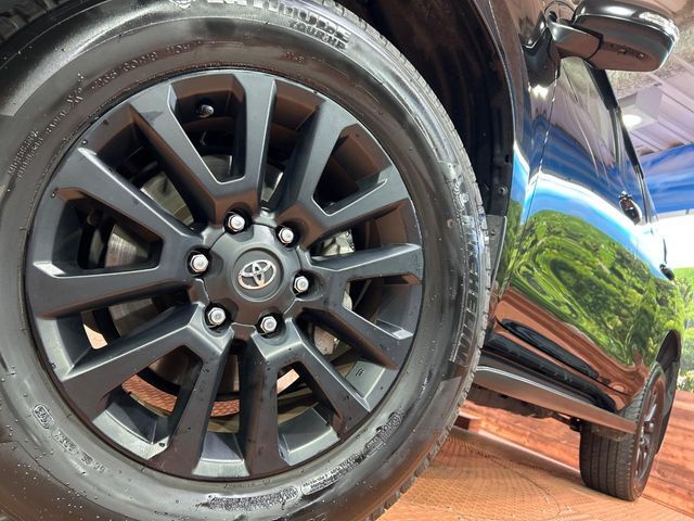 TOYOTA LANDCRUISER PRADO 2023 Image 31