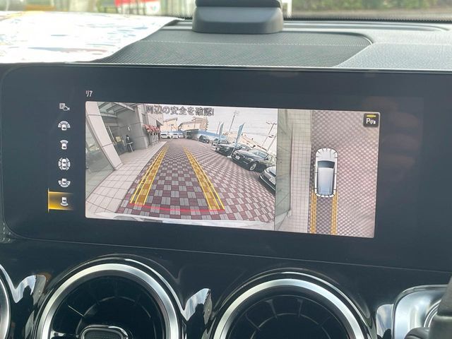 MERCEDES BENZ GLB 2020 Image 31