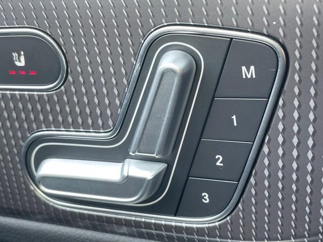 MERCEDES BENZ GLB 2020 Image 31