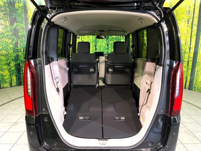 HONDA N BOX 2025 Image 31