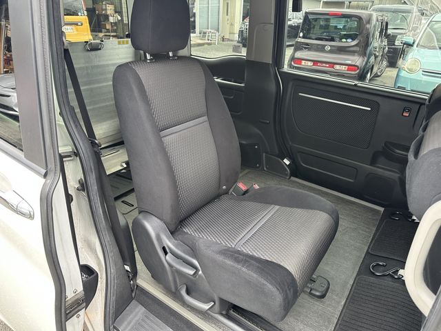 HONDA STEPWAGON SPADA 2016 Image 31