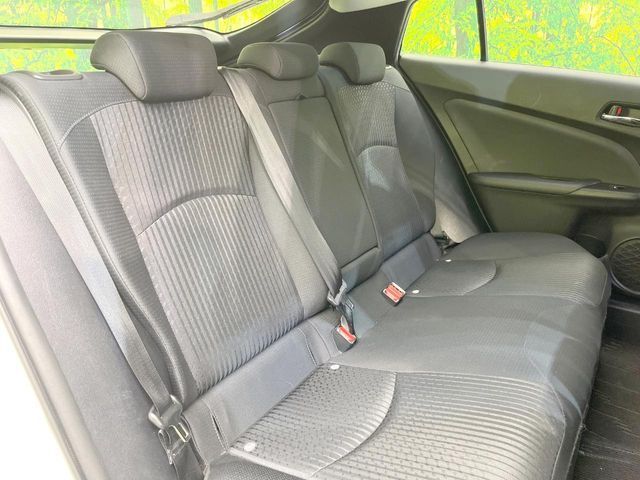 TOYOTA PRIUS 2018 Image 31