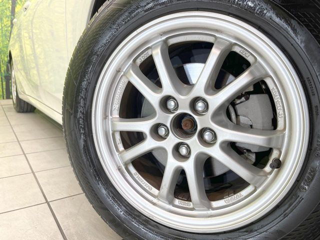 TOYOTA PRIUS 2018 Image 31