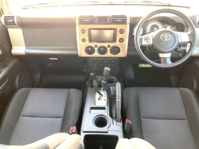 TOYOTA FJ CRUISER 4WD 2017 Image 31