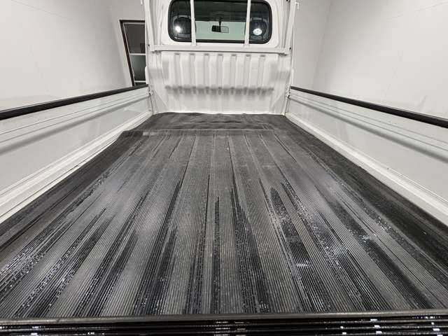 DAIHATSU HIJET TRUCK 4WD 2012 Image 31