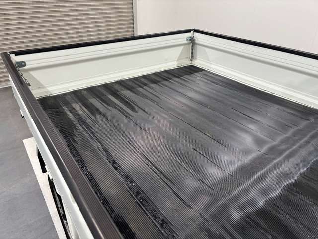 DAIHATSU HIJET TRUCK 4WD 2012 Image 31