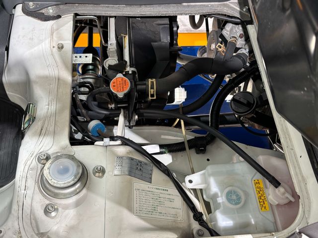 DAIHATSU HIJET TRUCK 4WD 2012 Image 31