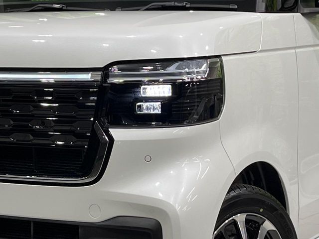 HONDA N BOX CUSTOM 2026 Image 31