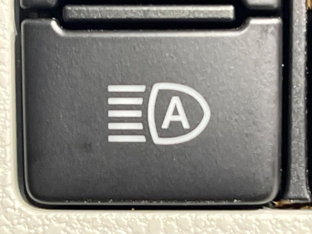 DAIHATSU MIRA E:S 2020 Image 31