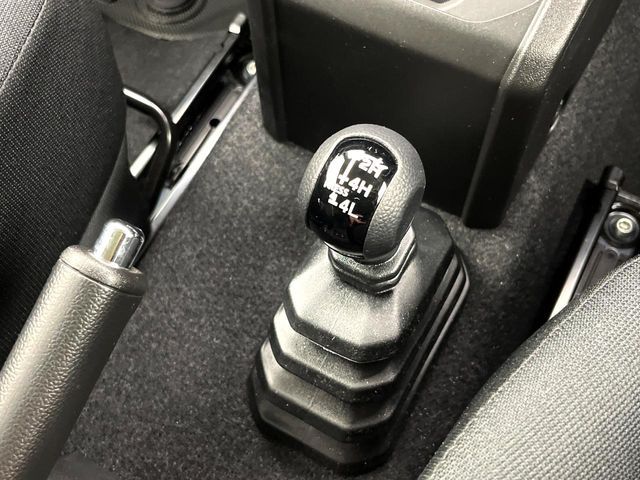 SUZUKI JIMNY SIERRA 2024 Image 31