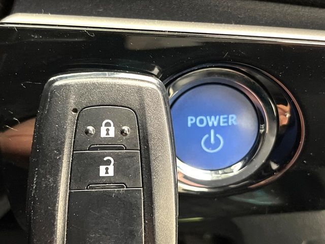 TOYOTA PRIUS 2016 Image 31