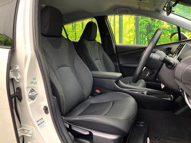 TOYOTA PRIUS 2016 Image 31