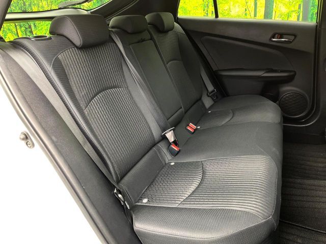 TOYOTA PRIUS 2016 Image 31