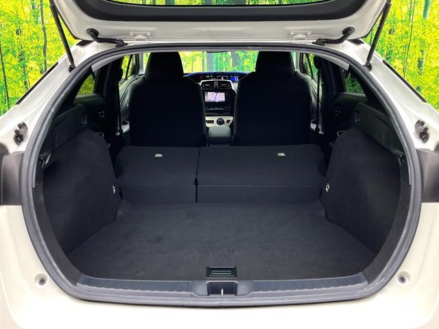 TOYOTA PRIUS 2016 Image 31