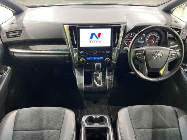 TOYOTA ALPHARD 4WD 2021 Image 31