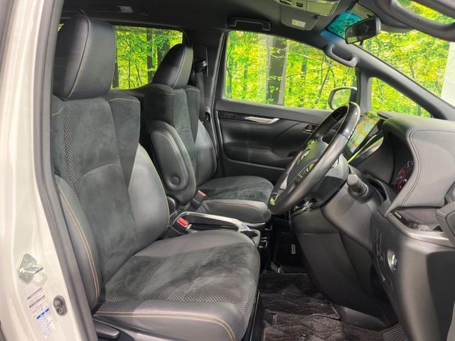 TOYOTA ALPHARD 4WD 2021 Image 31