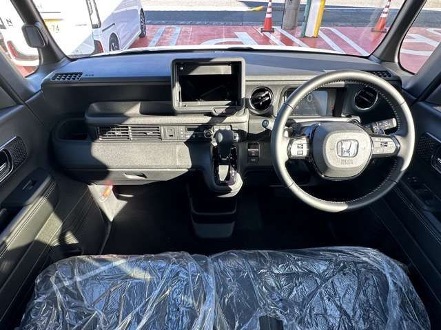 HONDA N BOX CUSTOM 2025 Image 31