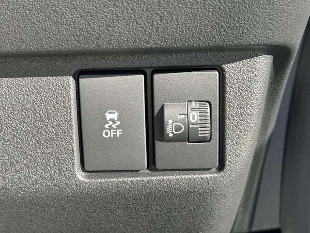 HONDA N BOX CUSTOM 2025 Image 31