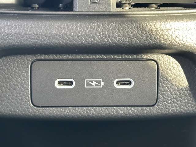 HONDA ZR-V E:HEV 2025 Image 31