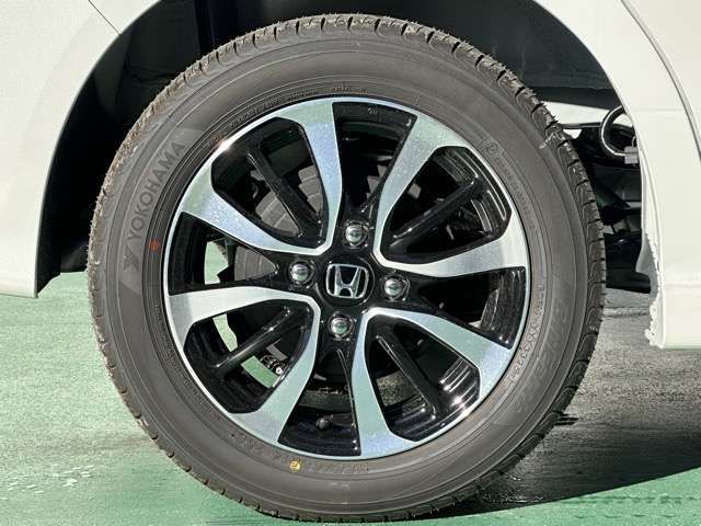 HONDA N BOX CUSTOM 2025 Image 31