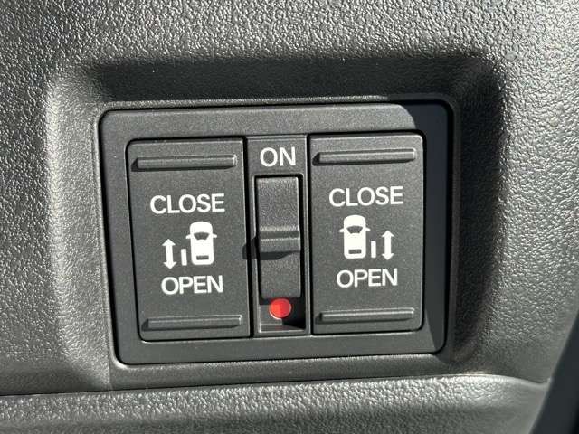 HONDA N BOX CUSTOM 2025 Image 31