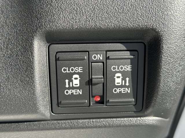 HONDA N BOX CUSTOM 2025 Image 31