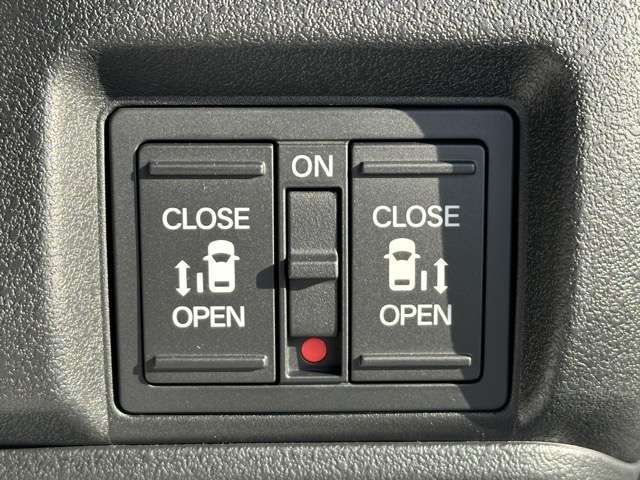 HONDA N BOX CUSTOM 2025 Image 31