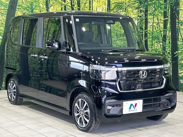 HONDA N BOX CUSTOM 2024 Image 31