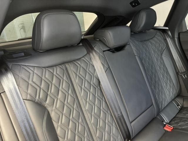 AUDI S5 AVANT 2025 Image 31